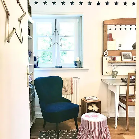 Δωμάτια σε οικογενειακή κατοικία Charming And Gardens In *