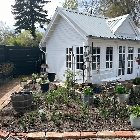 Charming Home&gardens In Privatunterkunft *