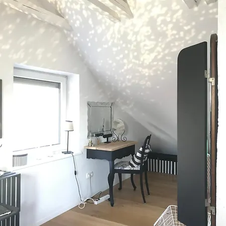 Charming Home&gardens In Privatunterkunft Augsburg